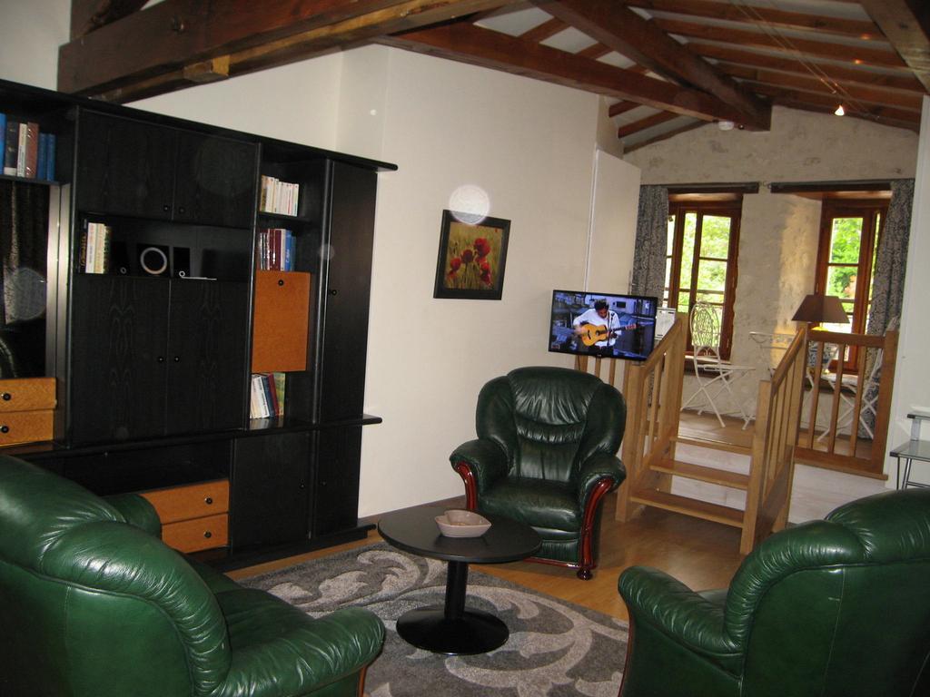 Faubourg St Jean Apartment *